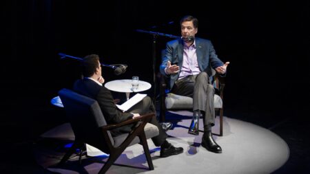 Former FBI Director James Comey interviewed by the US Secret Service – CNN