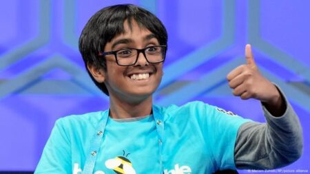 Faizan Zaki pulls off dramatic, breathless win at Scripps National Spelling Bee – USA Today