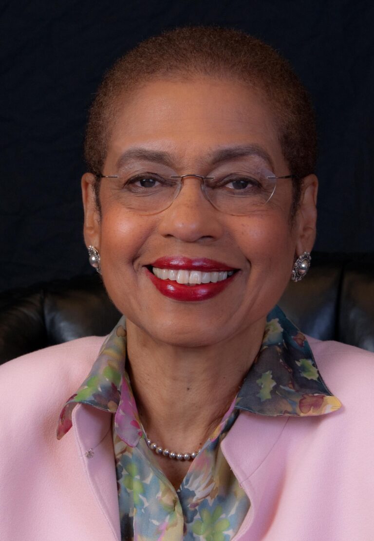 Eleanor Holmes Norton, D.C.’s Delegate in Congress, Clings to Seat Amid Signs of Decline – The New York Times