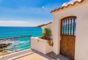 The House goes on summer hols early – The Economist