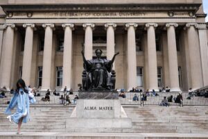 In new agreement with Trump administration, Columbia University to pay $200 million fine – USA Today
