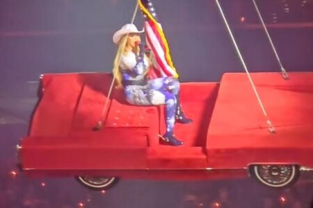 Beyoncé skips ’16 Carriages,’ flying car again Night 1 in D.C.: Are they permanently cut? – USA Today