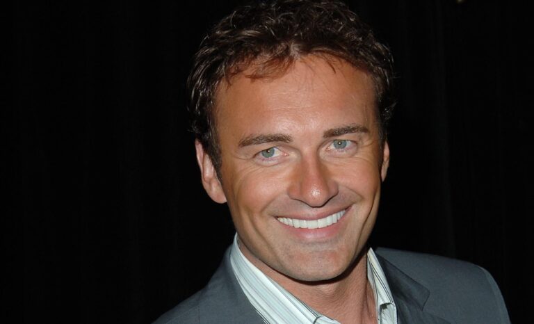 Julian McMahon remembered by Alyssa Milano, former costars: ‘Losing him feels unreal’ – USA Today