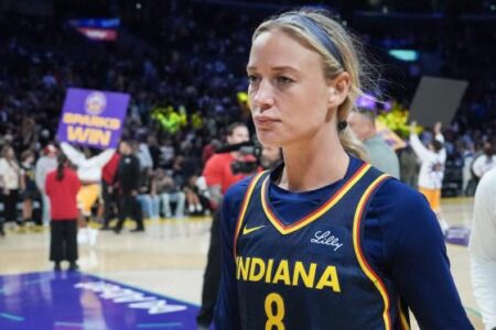 Another sex toy tossed on WNBA court, lands near Fever’s Sophie Cunningham – USA Today