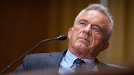 RFK Jr. vaccine panel avoids further COVID shot restrictions after chaotic meeting – USA Today