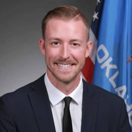 Inspecting claim Oklahoma superintendent required Turning Point USA chapters at all high schools – Snopes.com