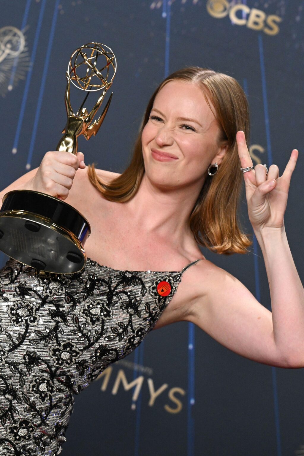 Biggest moments of the 2025 Emmy Awards, from Stephen Colbert to Hannah Einbinder – USA Today