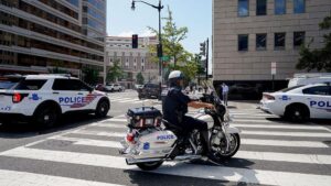 Trump is leaning into his crackdown on city crime. The GOP sees it as a winning issue – NPR