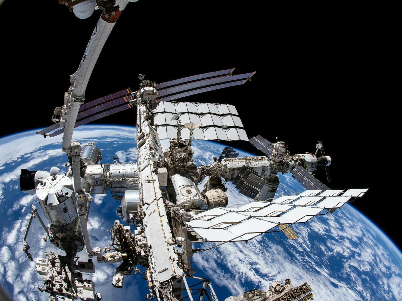 When will the International Space Station be retired? NASA’s plan to land it in ocean – USA Today