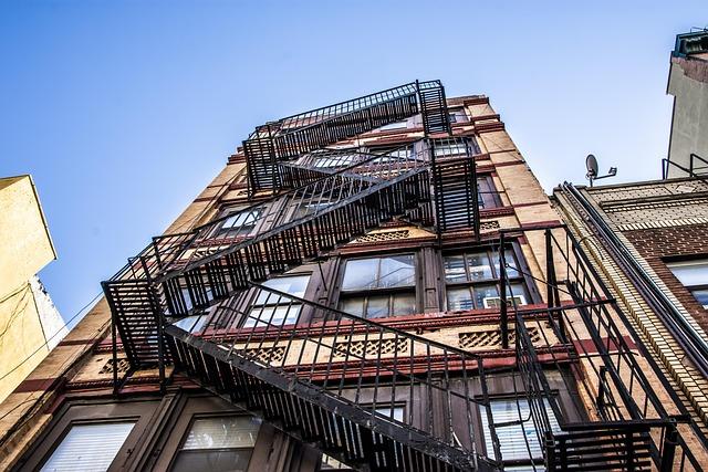 Destiny USA Takes Legal Action Against Entertainment Tenant for Overstaying Lease Destiny USA sues entertainment tenant for staying after lease expires – Syracuse.com