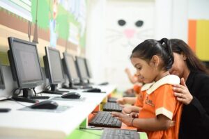 iPads in kindergarten? No wonder our kids are falling behind. | Opinion – USA Today