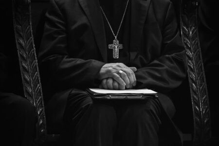 Catholic Bishops consecrate USA to Sacred Heart of Jesus – Vatican News