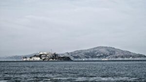 Why does America feel worse than other countries? Crime. – Noahpinion