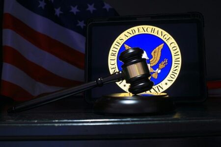 Judge sets hearing in CNN, MS NOW, Politico lawsuit over Trump ban – USA Today