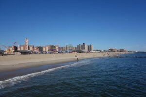 At least eight shot, including four children, in New York’s Coney Island – The Guardian